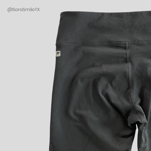 FABLETICS - Mesh PowerHold - Black White Print Tall Workout Leggings - Picture 10 of 11